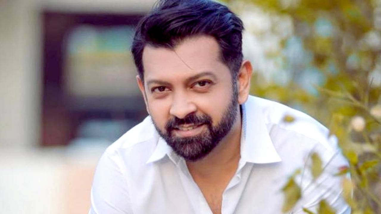 আমার কষ্টে তোমার অসুস্থ হাসি: তাহসান আমার কষ্টে তোমার অসুস্থ হাসি: তাহসান